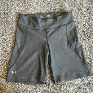 Under Armor biker short